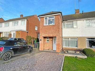 3 Bedroom Semi-detached House For Sale In Market Harborough, Leicestershire