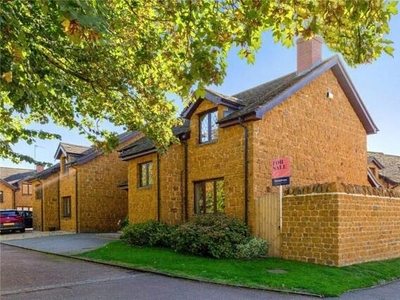 4 Bedroom Detached House For Sale In Chipping Warden, Oxfordshire