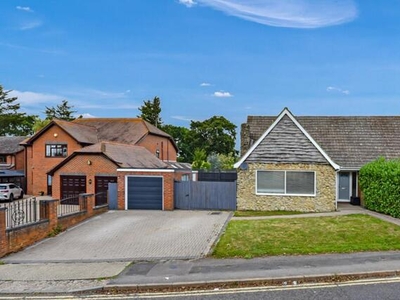 4 Bedroom Detached House For Sale In Cliffe Woods