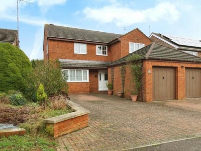 4 Bedroom Detached House For Sale In Desborough, Kettering