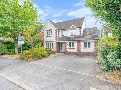 4 Bedroom Detached House For Sale In Hedge End, Southampton