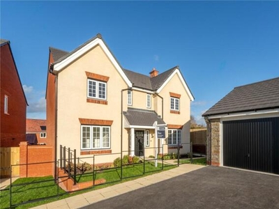 4 Bedroom Detached House For Sale In Thornbury, South Gloucestershire