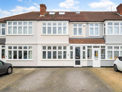 4 Bedroom Terraced House For Sale In Cheam, Sutton
