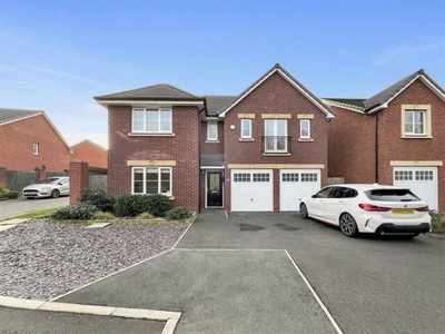 5 Bedroom Detached House For Sale In Upton