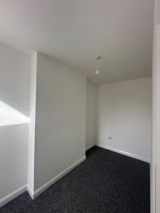 2 Bed Flat, Northend, PO2