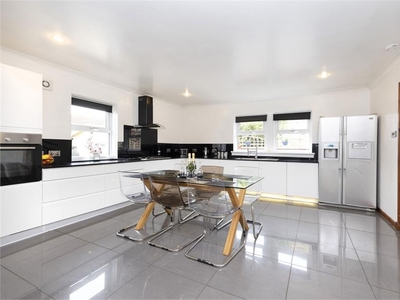 4 bed detached house for sale in Danderhall