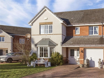 4 bed detached house for sale in Rosewell