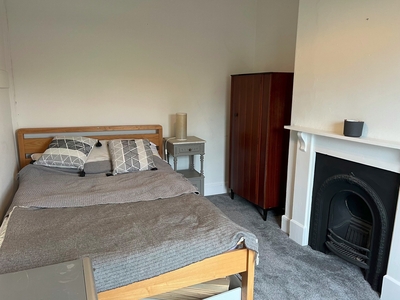 Room in a Shared House, Park Street, SP1