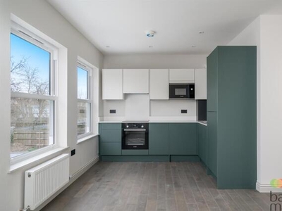 1 Bedroom Apartment For Sale In Ealing, London