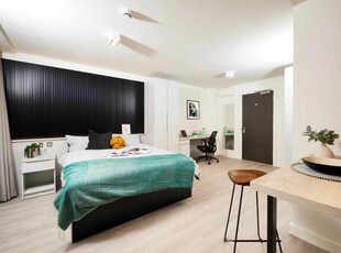 1 Bedroom Flat For Rent In Iona St, Edinburgh