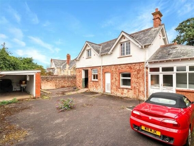 2 Bedroom Detached House For Sale In Minehead, Somerset