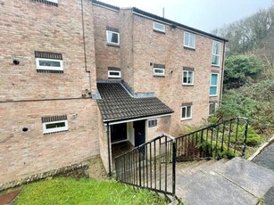2 Bedroom Flat For Rent In Hartley, Plymouth