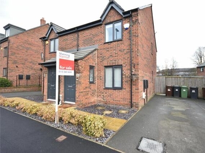 2 Bedroom Semi-detached House For Sale In Seacroft, Leeds