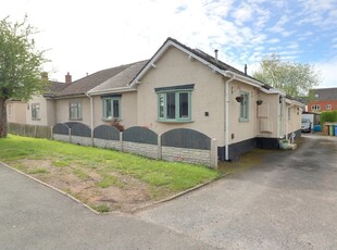 3 bedroom Bungalow for sale in Cannock