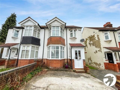 3 Bedroom Semi-detached House For Sale In Chatham, Kent