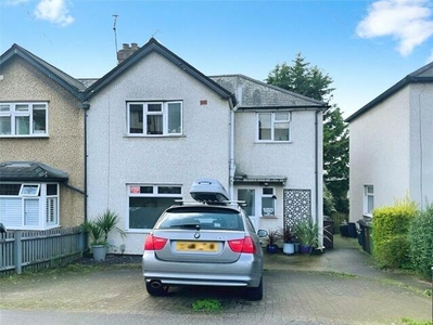 3 Bedroom Semi-detached House For Sale In St. Albans