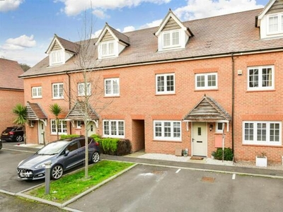 4 Bedroom Town House For Sale In Halling, Rochester