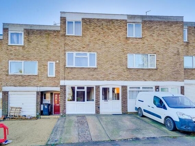 4 Bedroom Town House For Sale In Royston, Hertfordshire