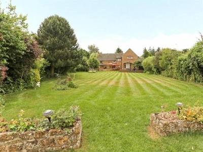 5 Bedroom Detached House For Sale In Banbury, Oxfordshire