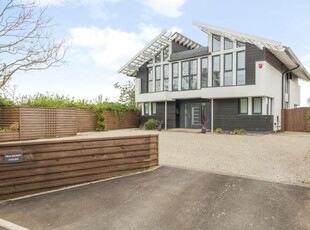 5 Bedroom Detached House For Sale In Hoath