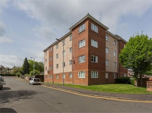 2 bed flat for sale in Paisley