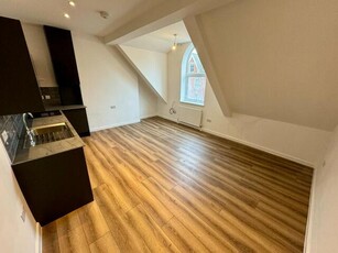 2 Bedroom Apartment For Rent In Nottingham, Nottinghamshire