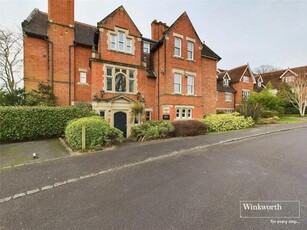 2 Bedroom Apartment For Sale In Reading, Berkshire