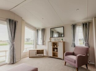 2 Bedroom Caravan For Sale In Hornsea