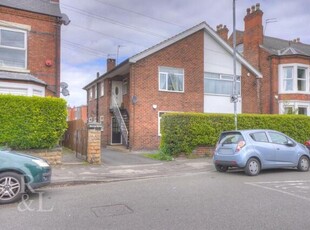 2 Bedroom Maisonette For Sale In West Bridgford