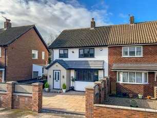 3 Bedroom Semi-detached House For Sale In Southport