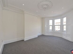 4 bedroom flat to rent Gateshead, NE8 4DS