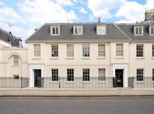 6 bedroom luxury Villa for sale in London, United Kingdom