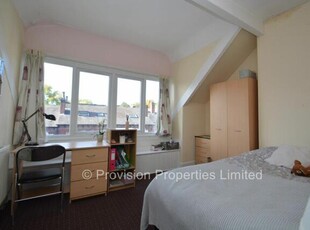 6 Bedroom Terraced House For Rent In Hyde Leeds