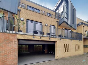 1 Bedroom Apartment For Sale In Well Hall Road, Eltham