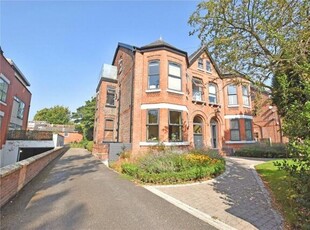 1 Bedroom Penthouse For Sale In West Didsbury, Manchester