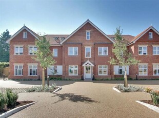 2 Bedroom Apartment For Sale In Gresham Road, Oxted