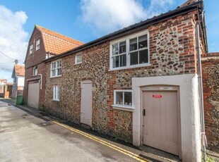 2 Bedroom Cottage For Sale In Wells-next-the-sea