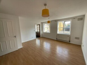 2 Bedroom Flat For Sale In Gravesend