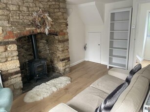3 Bedroom Cottage For Sale In Witney
