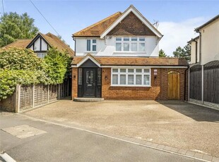 4 Bedroom Detached House For Sale In Woking