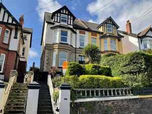 6 Bedroom Semi-detached House For Sale In Teignmouth