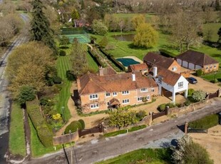 7 Bedroom Farm House For Sale In Leatherhead