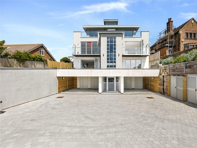 3 bedroom penthouse for sale in Marine Drive, Rottingdean, East Sussex, BN2