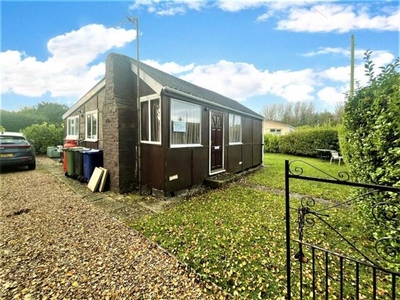 2 Bedroom Detached House For Sale In Grimsby, Lincolnshire
