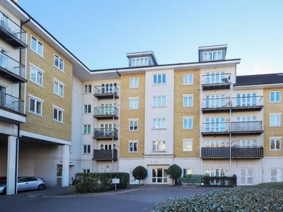 1 Bedroom Apartment For Sale In Park Lodge Avenue, West Drayton
