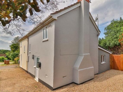 2 Bedroom Cottage For Sale In Polstead, Colchester