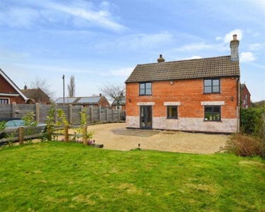 2 Bedroom Cottage For Sale In Weston