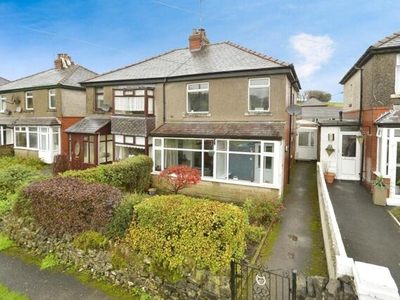 2 Bedroom Semi-detached House For Sale In Buxton, Derbyshire