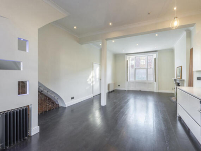 3 Bedroom Apartment For Sale In
South Hampstead