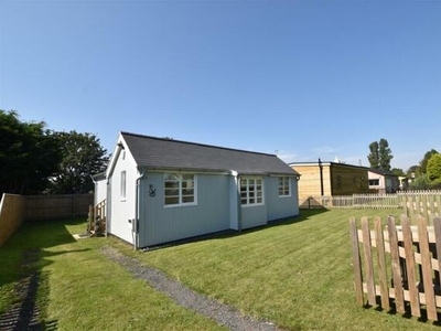 3 Bedroom Chalet For Sale In Humberston